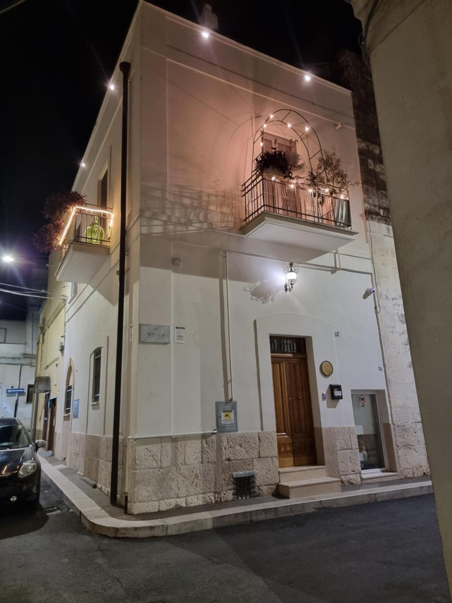 B&B Novecento Italiano Алтамура Екстериор снимка